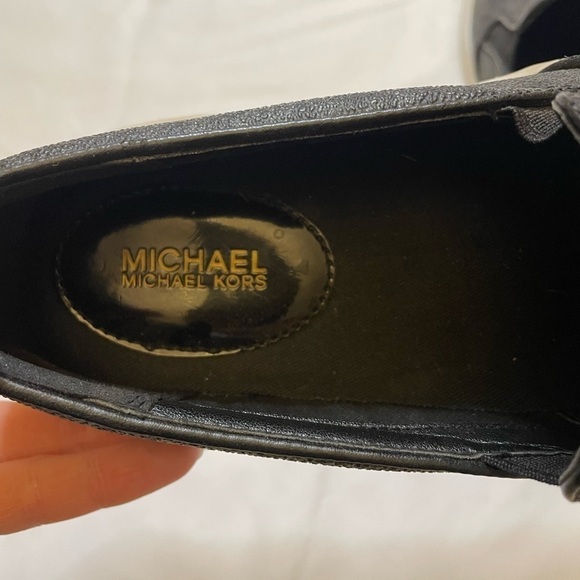 Michael Kors size 6 black slip on shoes - Picture 5 of 8